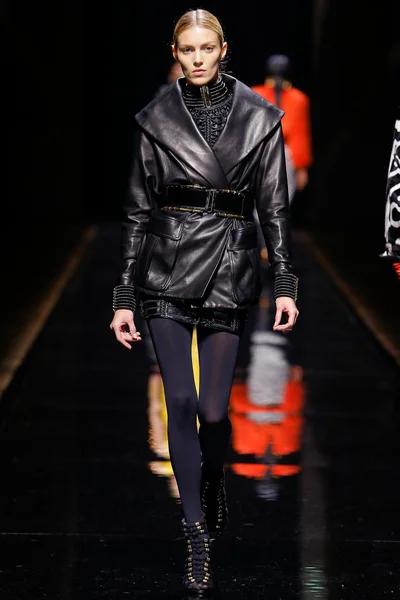 Look 40